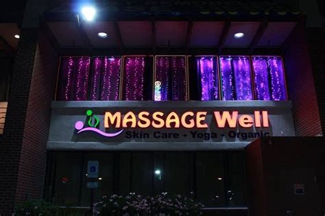 Craigslist las vegas massage - Google massage by Pegeen for reviews. If you might be a new client please call for information. Or read my information on my website. Definitely call to book if you are a new client. Thank you, Pegeen. (702)742-7442. do NOT contact me with unsolicited services or offers. post id: 7666959880.